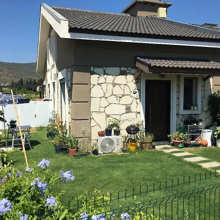 Holiday home Urla'da Tatli, Huzurlu, Bahceli Bir Ev Urla